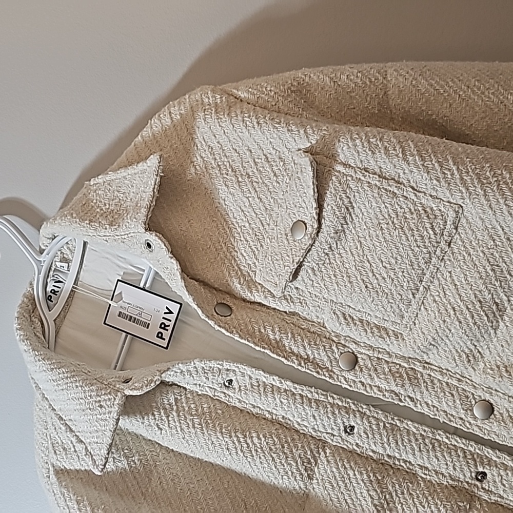 NWT PRIV Mid-Length  Puffer Shacket~Cream~M~Canadian Made